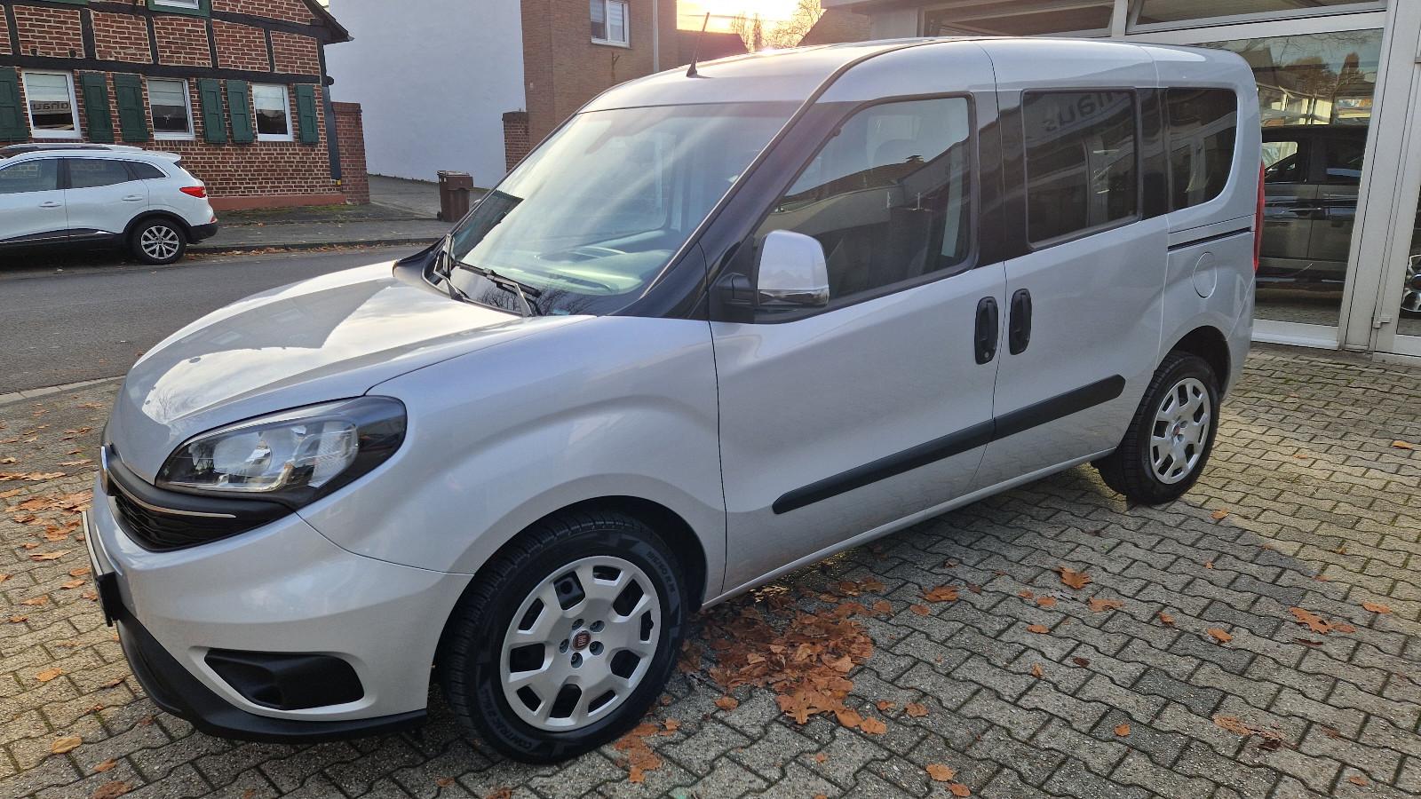 Fiat Doblo Doblò SX Kombi mit Ganzjahresreifen