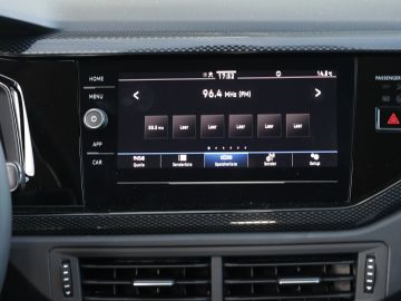Volkswagen Polo VI 1.0 TSI Advanced LED Kamera