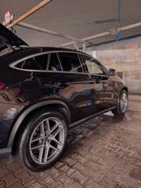 Mercedes-Benz GLE 350 d Coupe - Mercedes-Benz 350: C