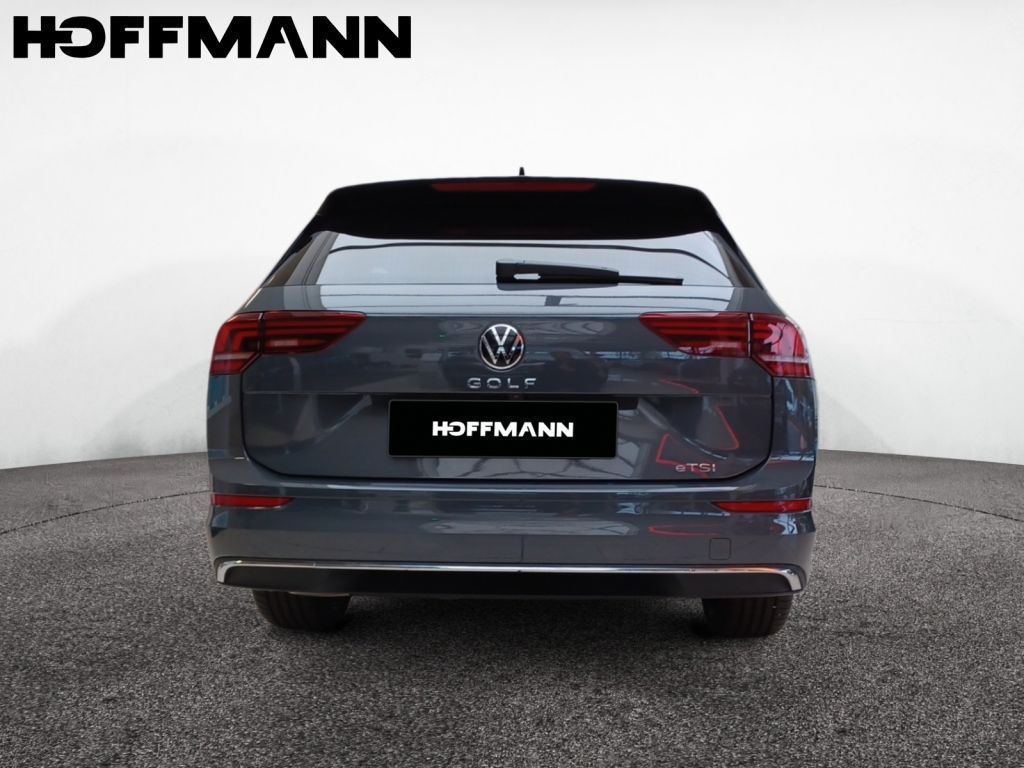 Fahrzeugabbildung Volkswagen Golf Variant 1.5 eTSI DSG Style Navi, AHZV uvm.