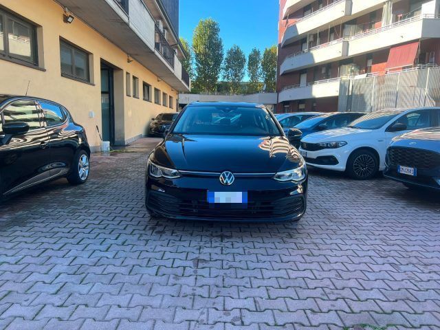 Volkswagen VOLKSWAGEN Golf 1.5 eTSI 130 CV EVO ACT DSG Life imagem 2