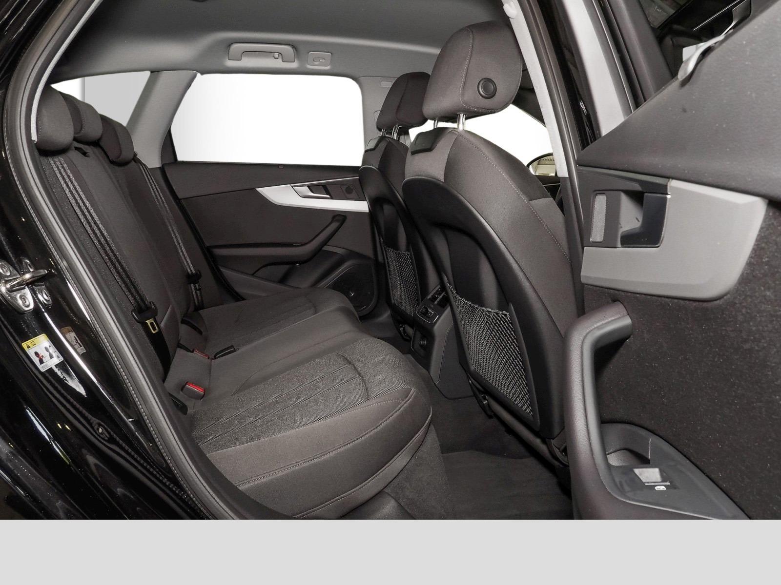 Audi A4 Avant 35 2.0 TDI S Line-MMI Navi Plus*AHK*Kam