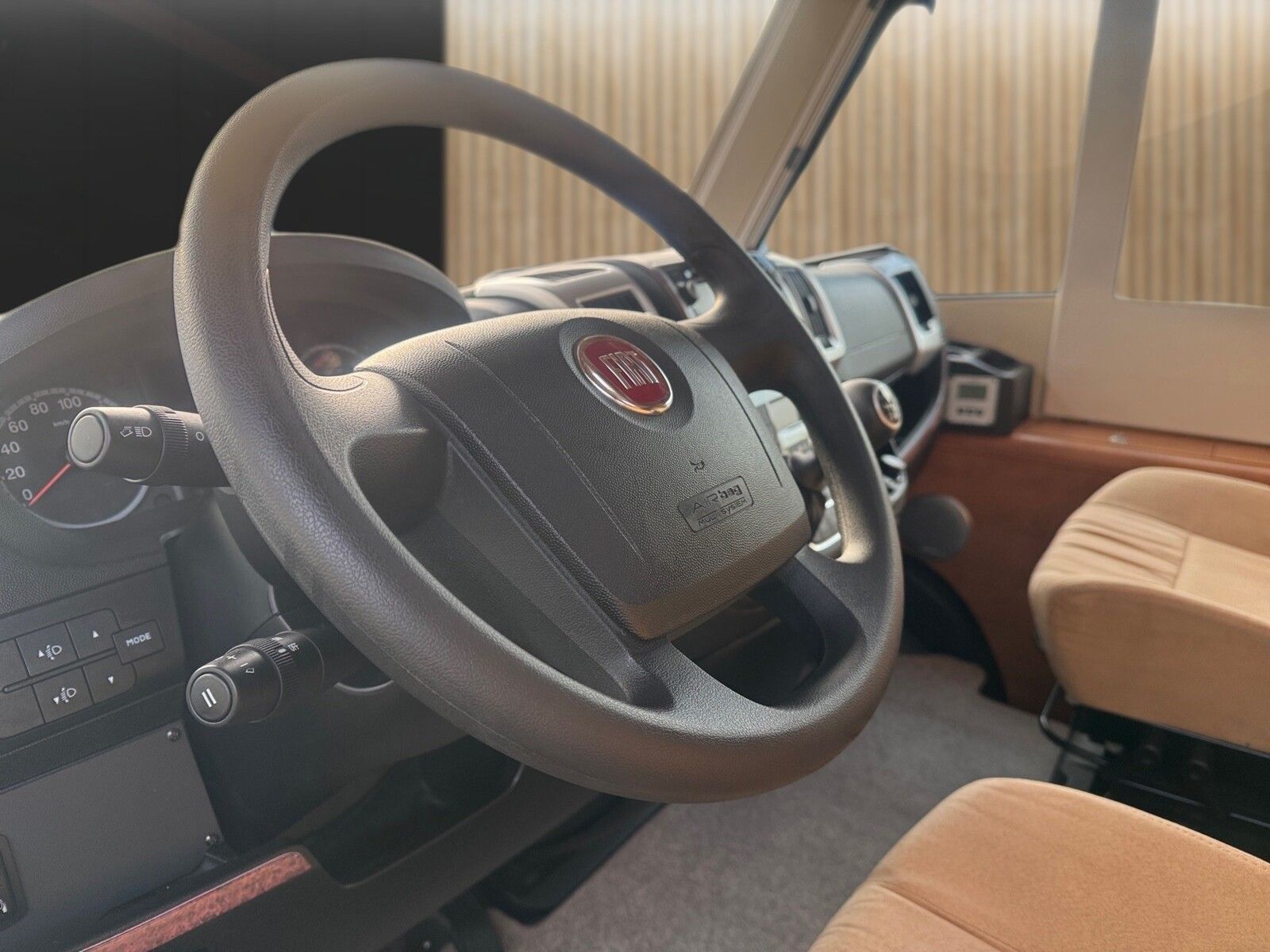 Fahrzeugabbildung Carthago c-tourer I I 138 SAT,Solar,Wechselrichter
