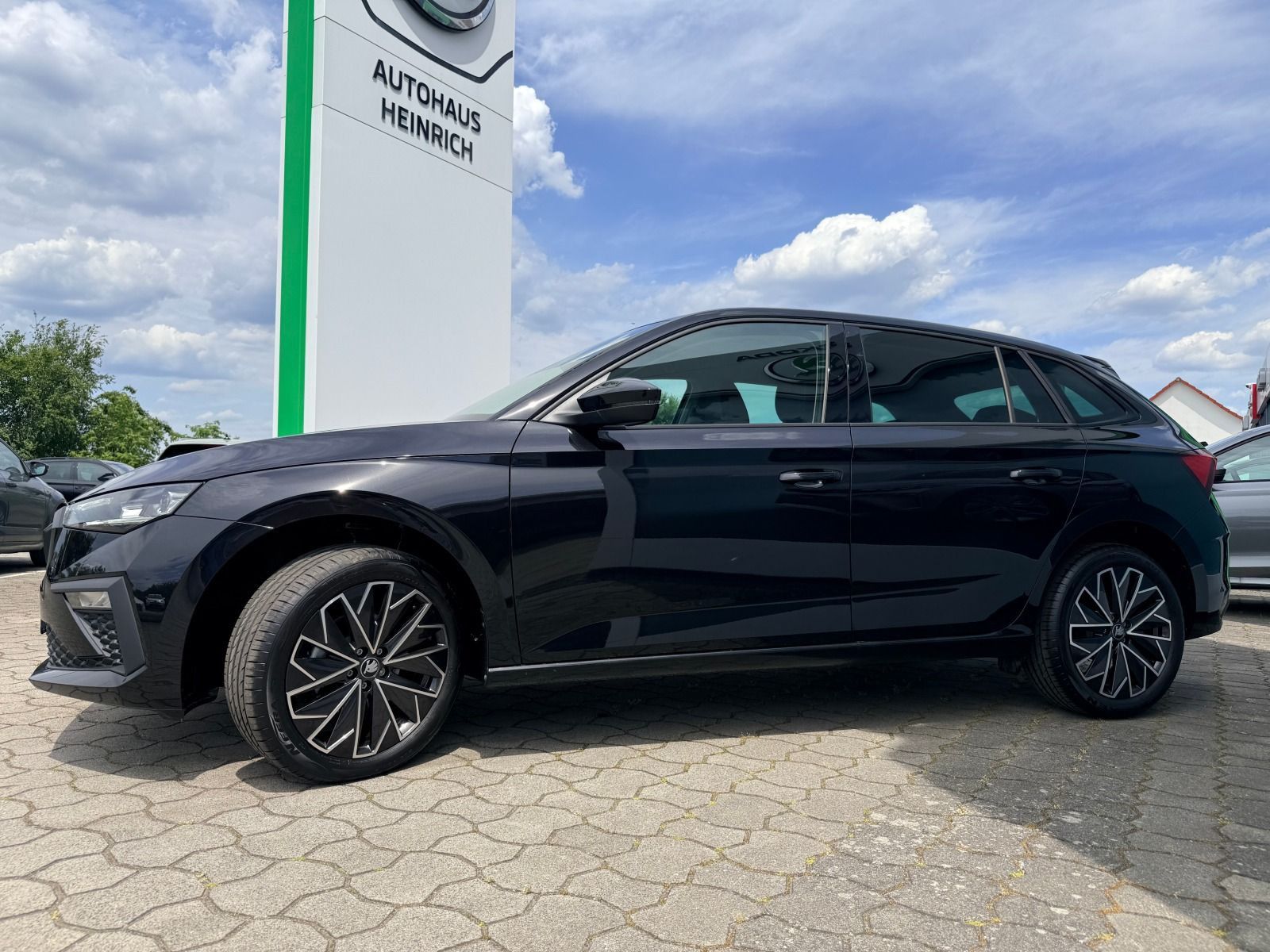 Fahrzeugabbildung SKODA Scala 1.5 TSI Balance OPF