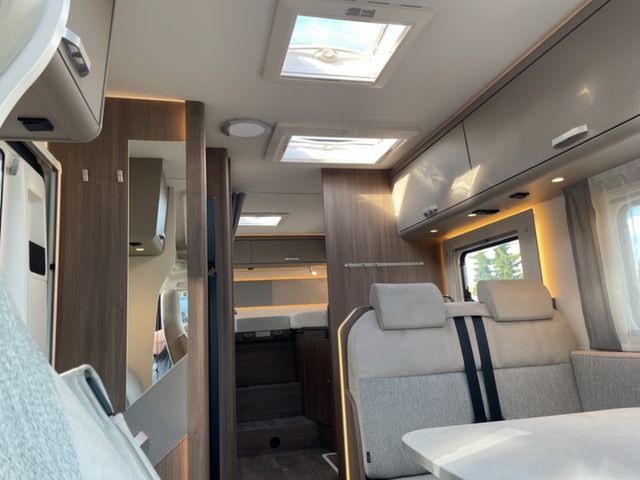 Carado T 447 PRO + Automatik OHNE HUBBETT LED Safety TV