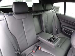 Fahrzeugabbildung BMW 120 120 d xDrive M PAKET Schiebedach PDC BIXENON