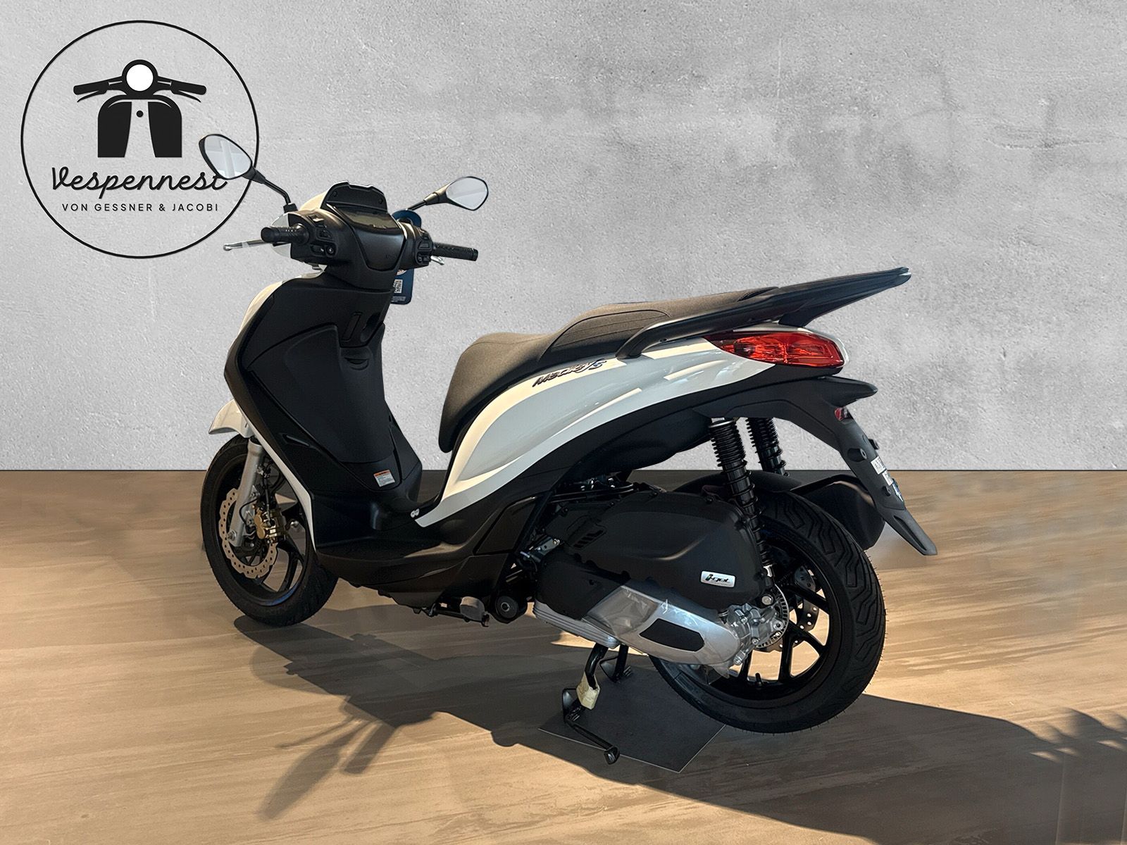 Fahrzeugabbildung Piaggio Medley 125 Sport White