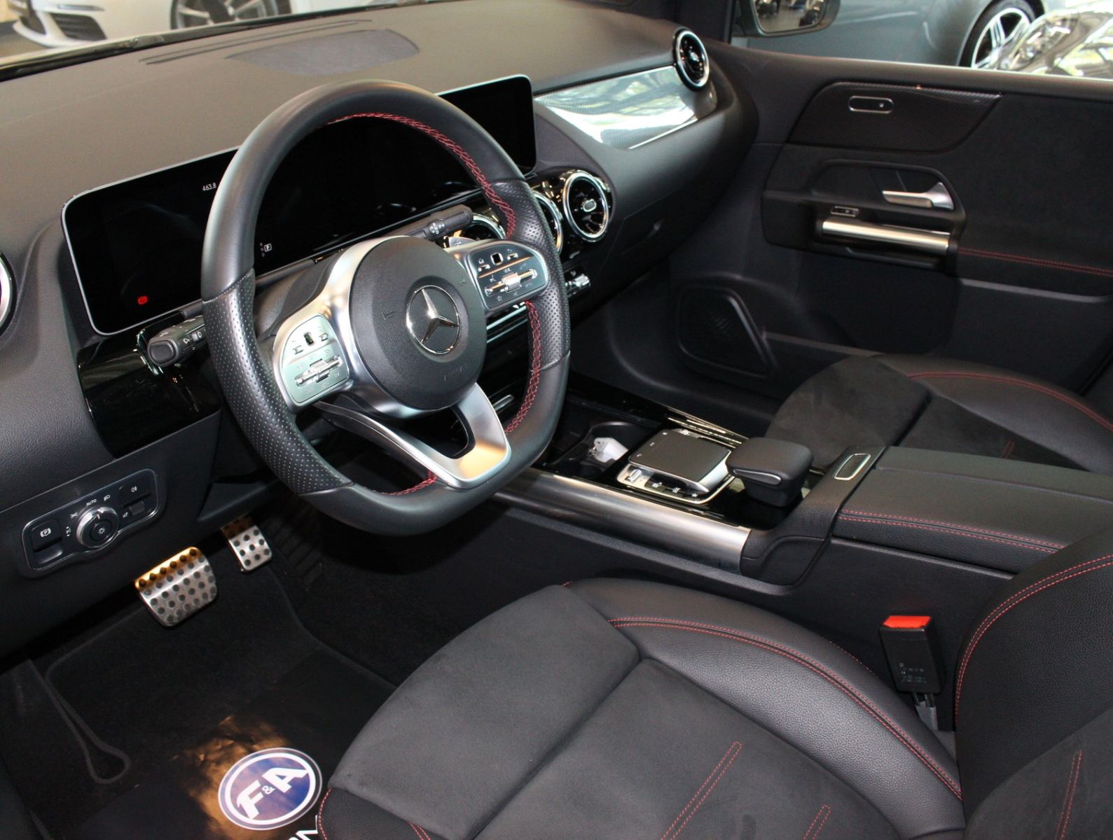 Fahrzeugabbildung Mercedes-Benz B 200 AMG Line Widescreen*Carplay*TOP