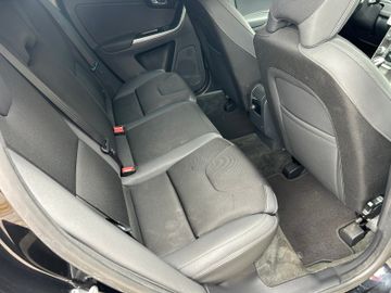 Volvo XC60 - 11