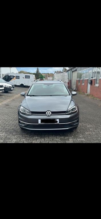 Image of Volkswagen Golf