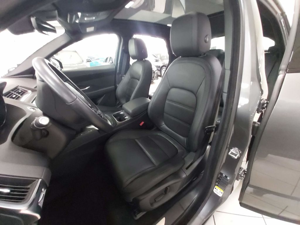 Jaguar E-Pace E-PACE AWD S PANO LEDER TOTW NETTO 23.200