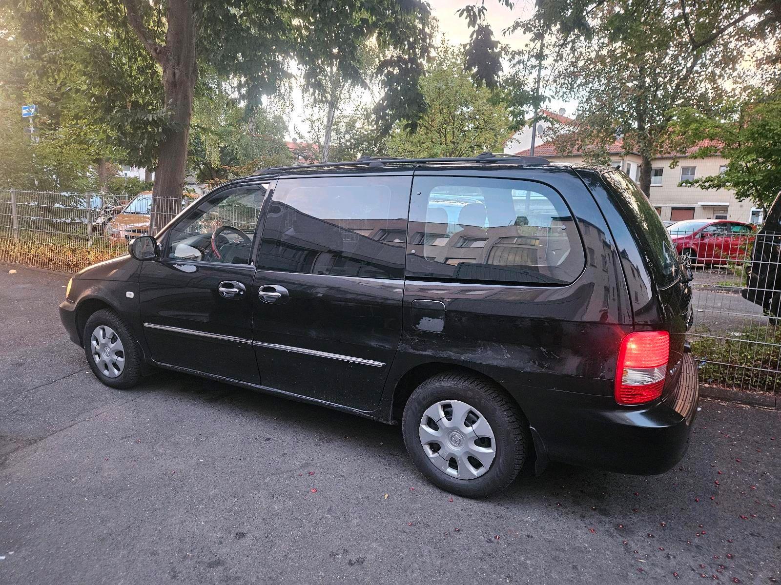 Kia Carnival 2006 — engine 144 HP (106kW)