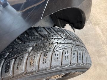 Hyundai ix35 Style AWD *Navi*Leder*Klima*