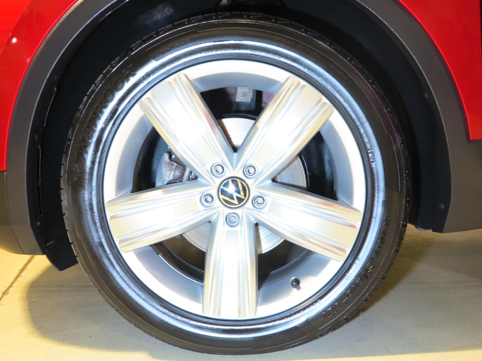 Volkswagen Tiguan 1.5 TSI OPF DSG7 Active AHK Navi Stdhz