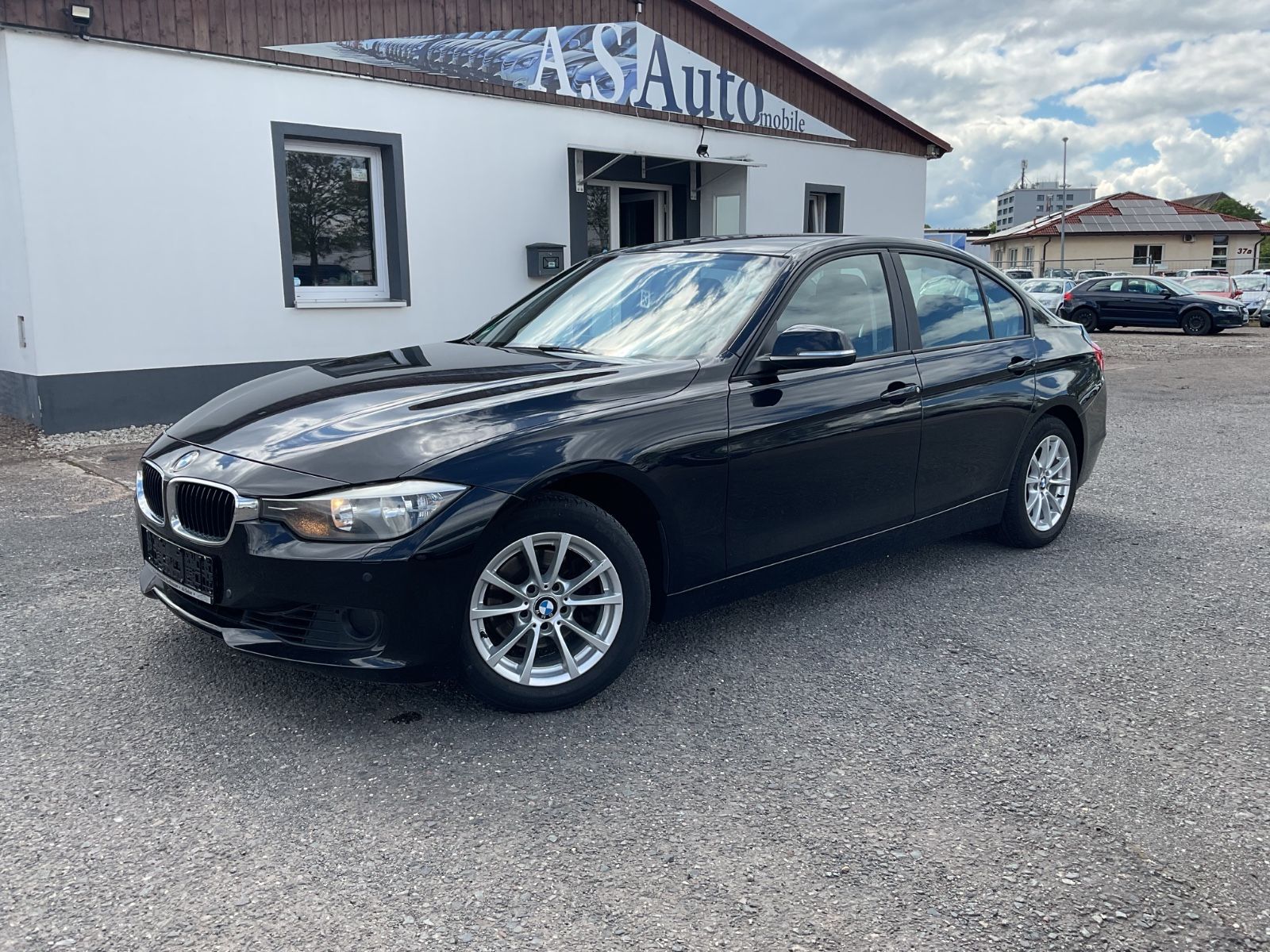 BMW 320 - 1