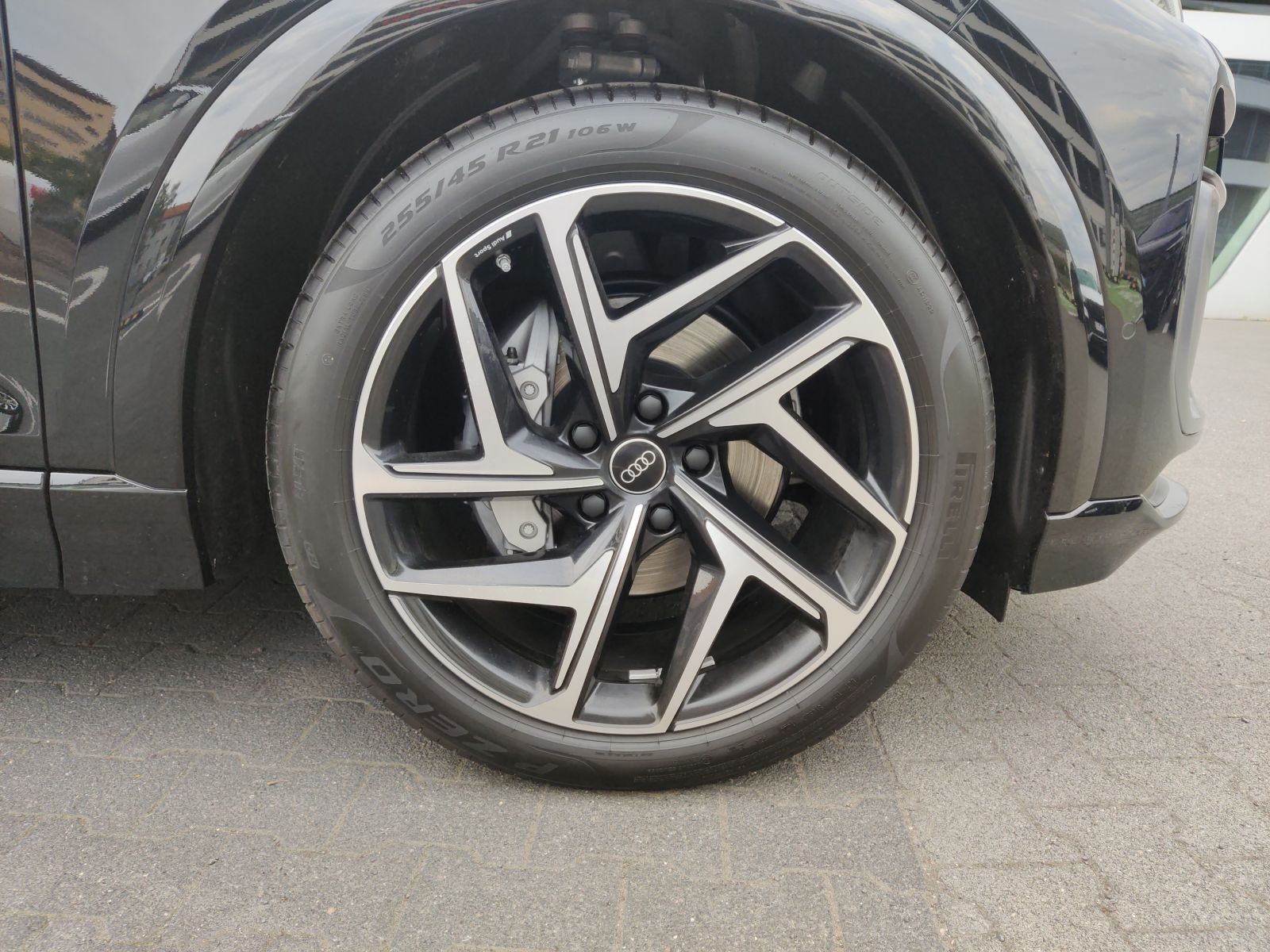 Audi Q6 e-tron - Bild 7