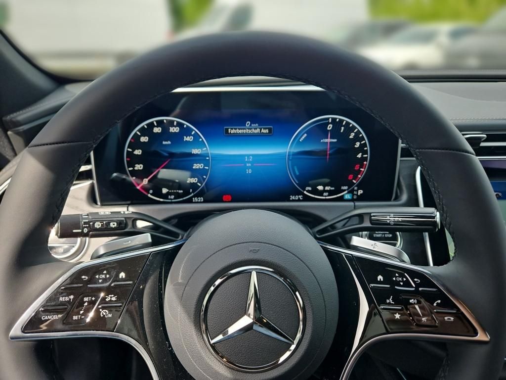 Fahrzeugabbildung Mercedes-Benz E 300 de 4M ALL-TERRAIN ++ASSISTENZ+NIGHT+AHK+++