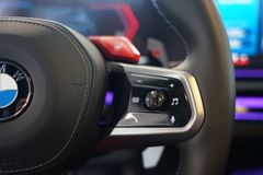 BMW M5 Touring | Ultimate | Pano | Ceramic | 305km/h BMW M5 Touring | Ultimate | Pano | Ceramic | 305km/h