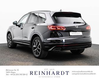 Volkswagen Touareg - 11