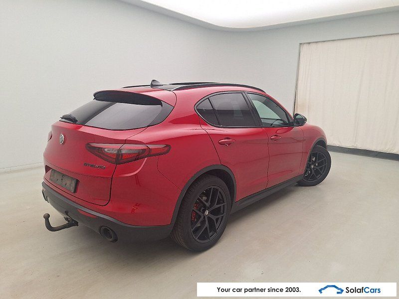 Alfa Romeo Stelvio 2.2d Aut. Pano Xenon ACC Navi Sport-Lea