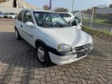 Opel Corsa 1.4 16V Advantage - Opel aus 1997