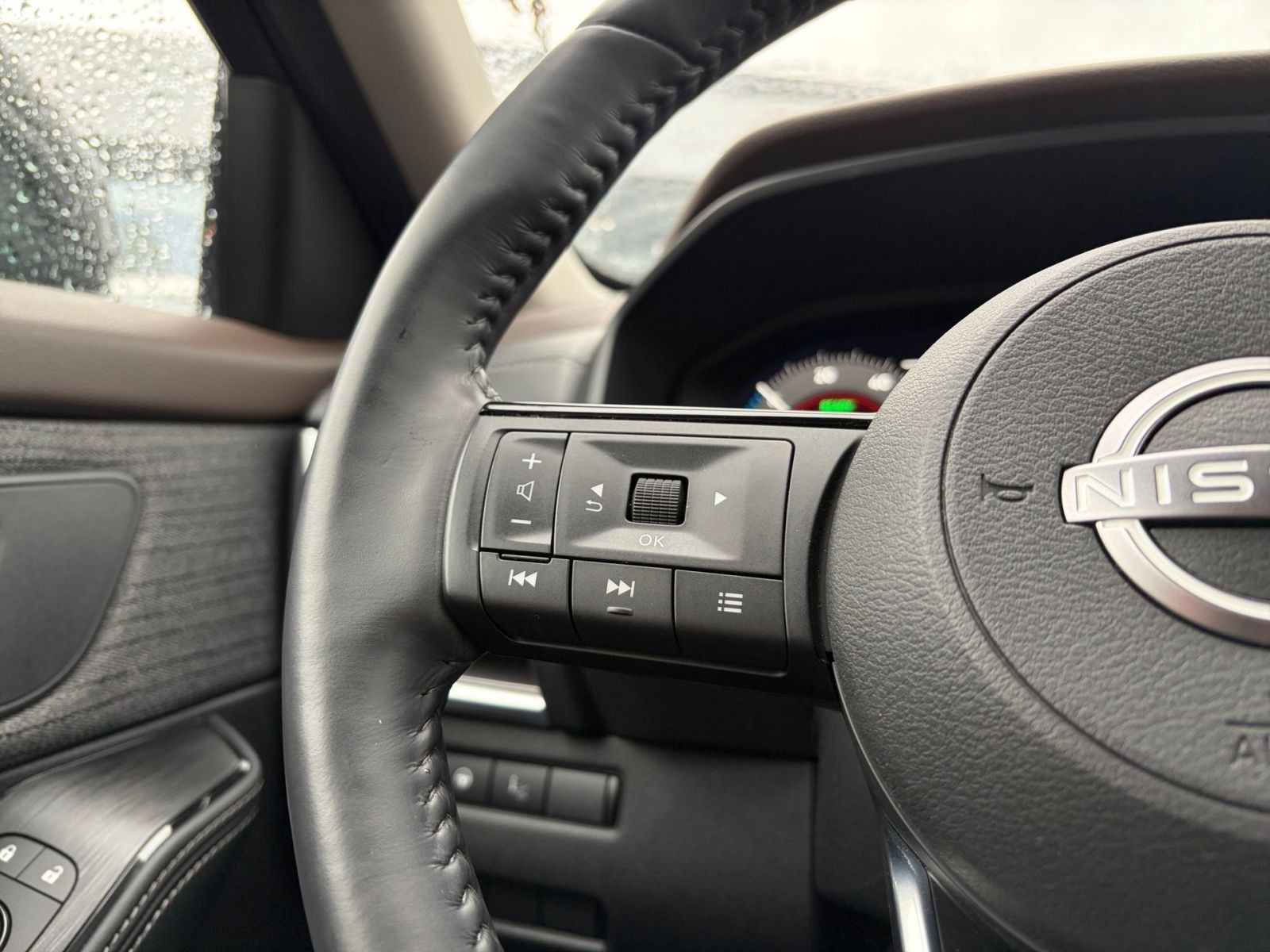 Fahrzeugabbildung Nissan X-Trail 1.5 VC-T e-Power N-Connecta*AHK*NAVI*360
