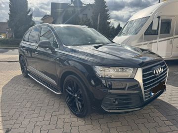 Audi Q7 - 8
