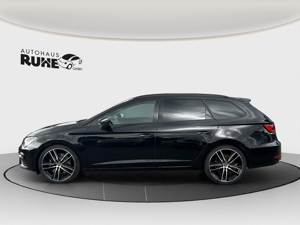 Seat Leon ST 2.0 TSI Cupra 300 4Drive PANO LED FACEL.
