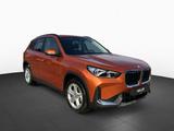 BMW X1 xDrive20d AHK,DA+,AdpLED,KomZug,AktiSi,Kamera - BMW: Orange