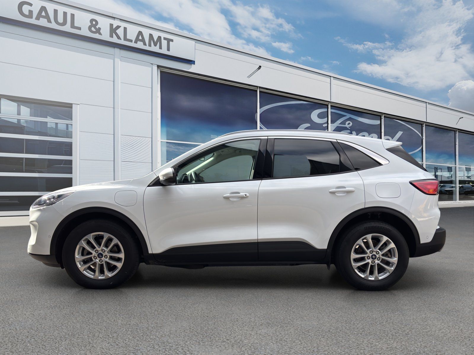 Fahrzeugabbildung Ford Kuga Plug-In Hybrid Titanium