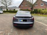 Tesla Model 3 Allradantrieb mit Dualmotor Performa... - Tesla Gebrauchtwagen in Hamburg