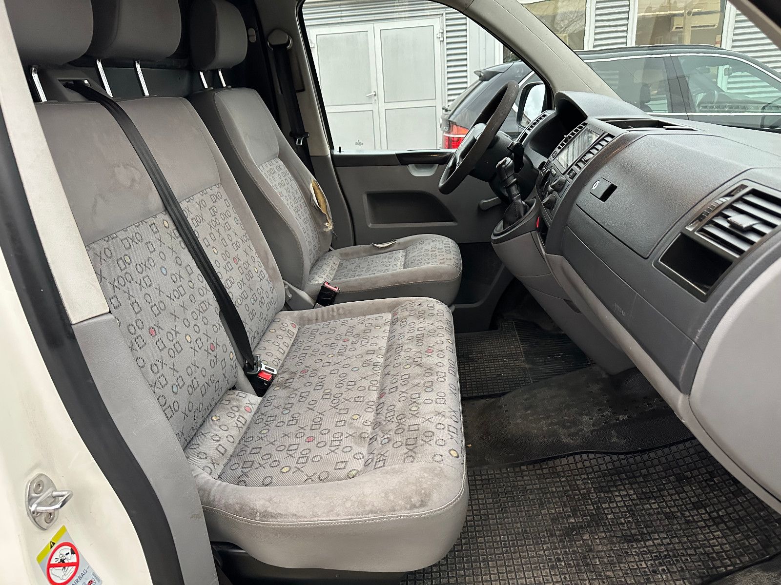 Fahrzeugabbildung Volkswagen T5 TRANSPORTER KASTEN*MODELLJAHR 2007+KAMERA+AHK