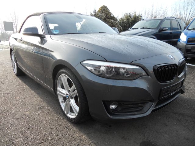 BMW 218d Cabrio Advantage