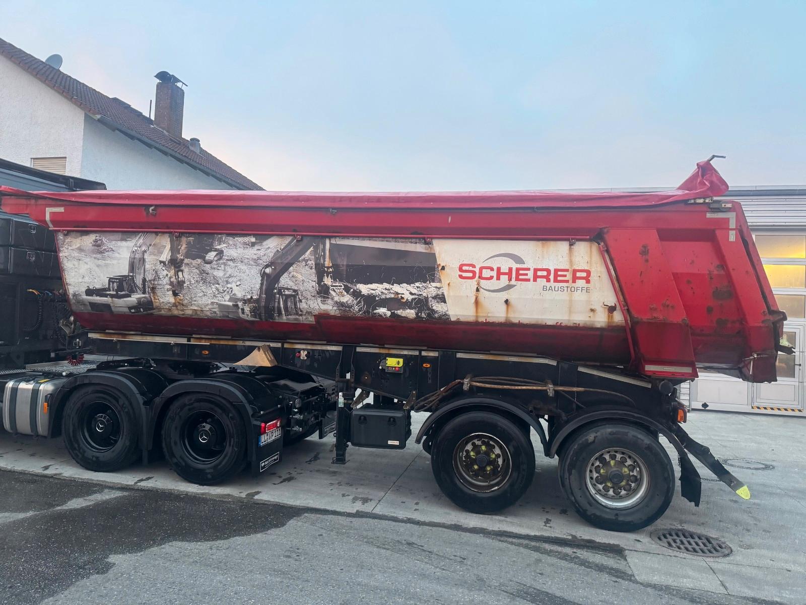 Schwarzmüller K-Serie 2 achs Kippmulde Stahl 24mSchiebeverdeck