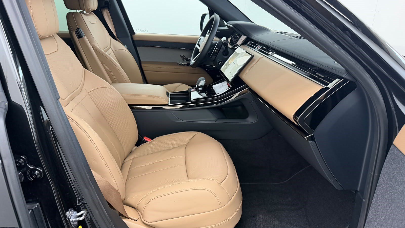 LAND ROVER Range Rover Sport D250 SE Pano Winter – Bild 14