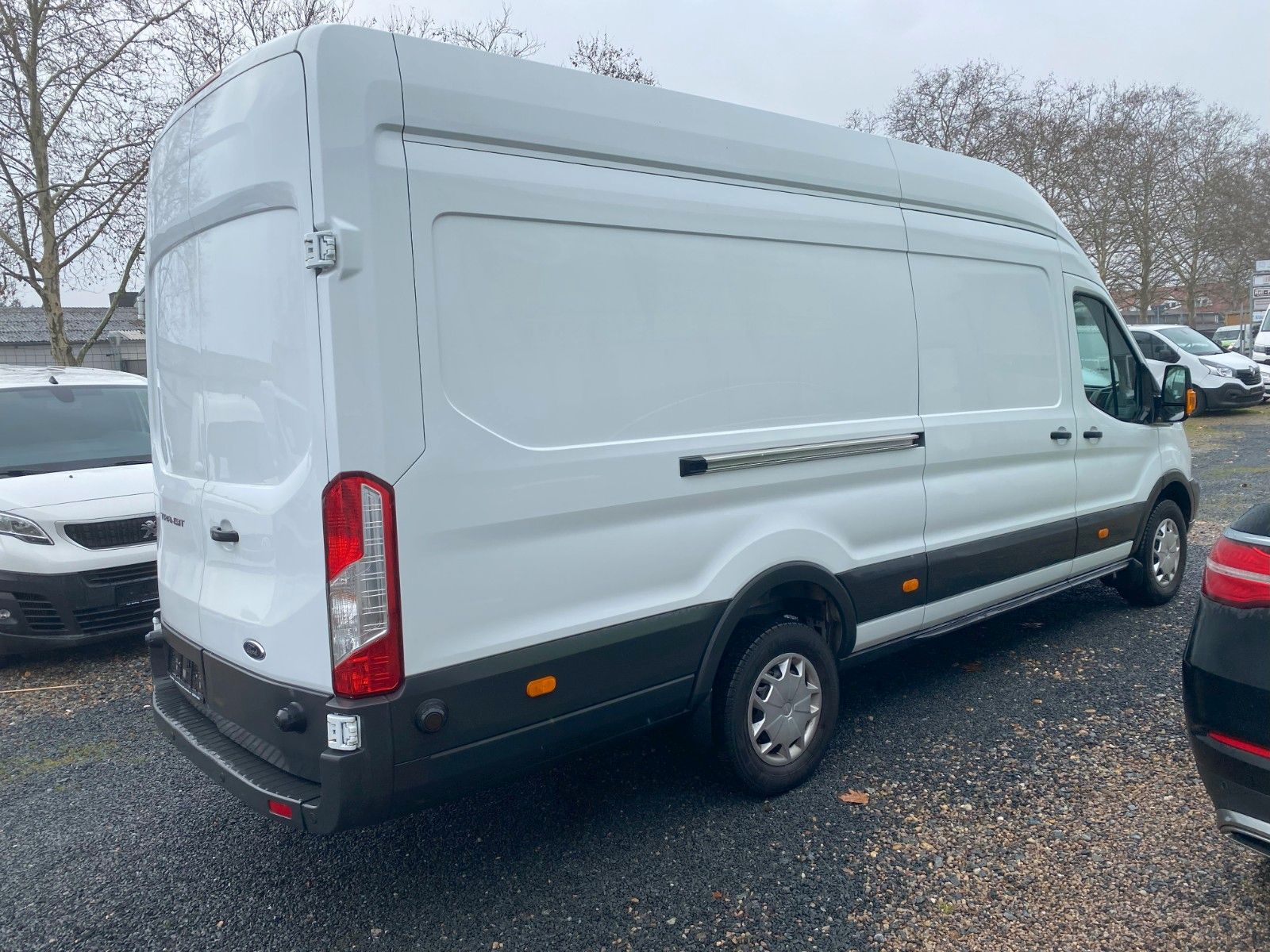 Fahrzeugabbildung Ford Transit 350 L4H3,Trend,1Hd,SHg,SHZ,58274Km