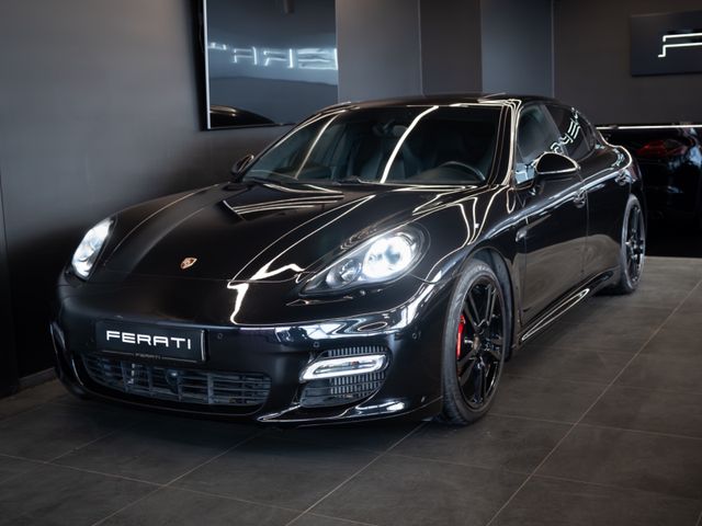 Porsche Panamera Turbo S