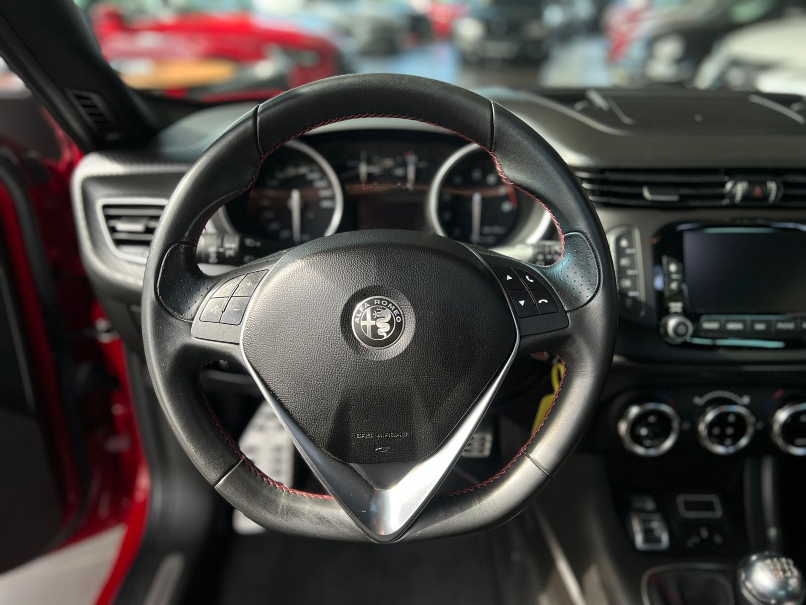 Fahrzeugabbildung Alfa Romeo Giulietta Sprint PANO NAV DAB PDC