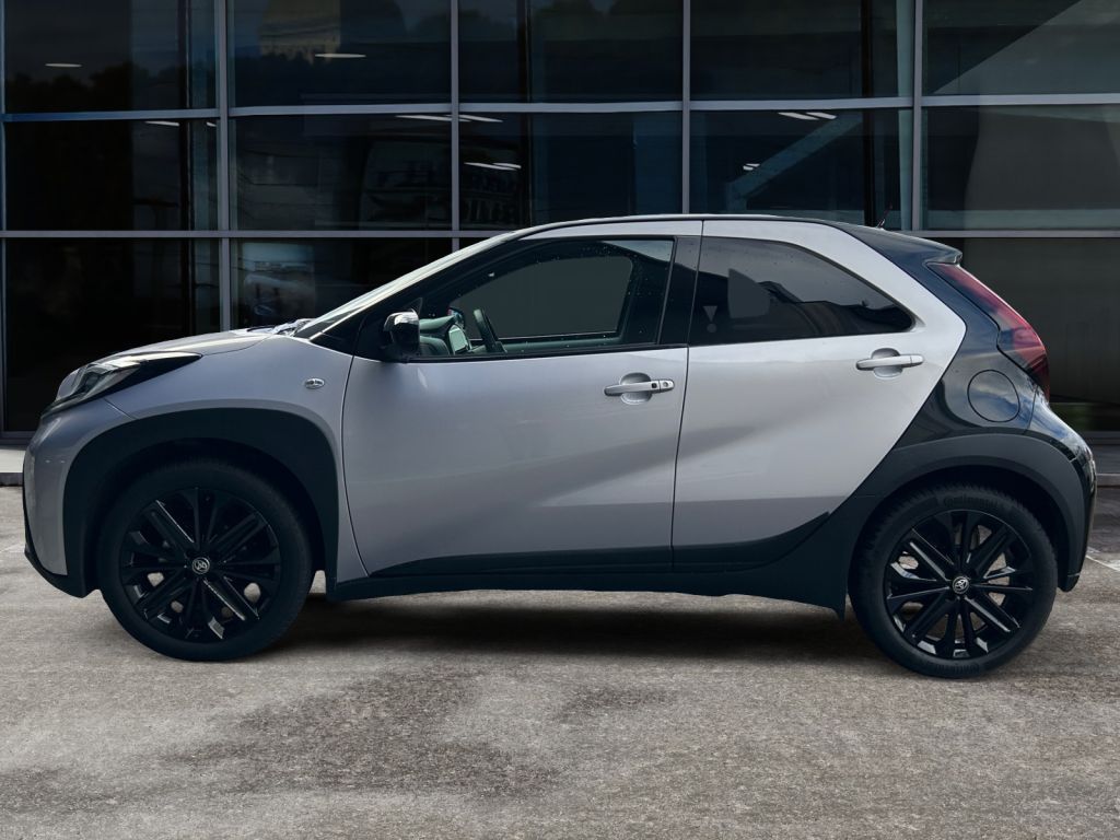 Fahrzeugabbildung Toyota Aygo X S-CVT JBL