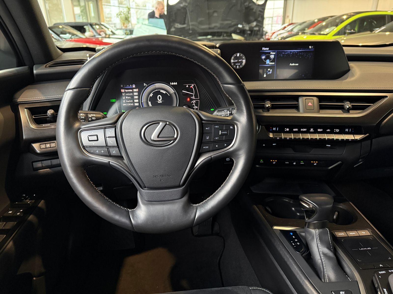 Fahrzeugabbildung Lexus UX 250h  Style Edition MY22 LED KAM DAB+