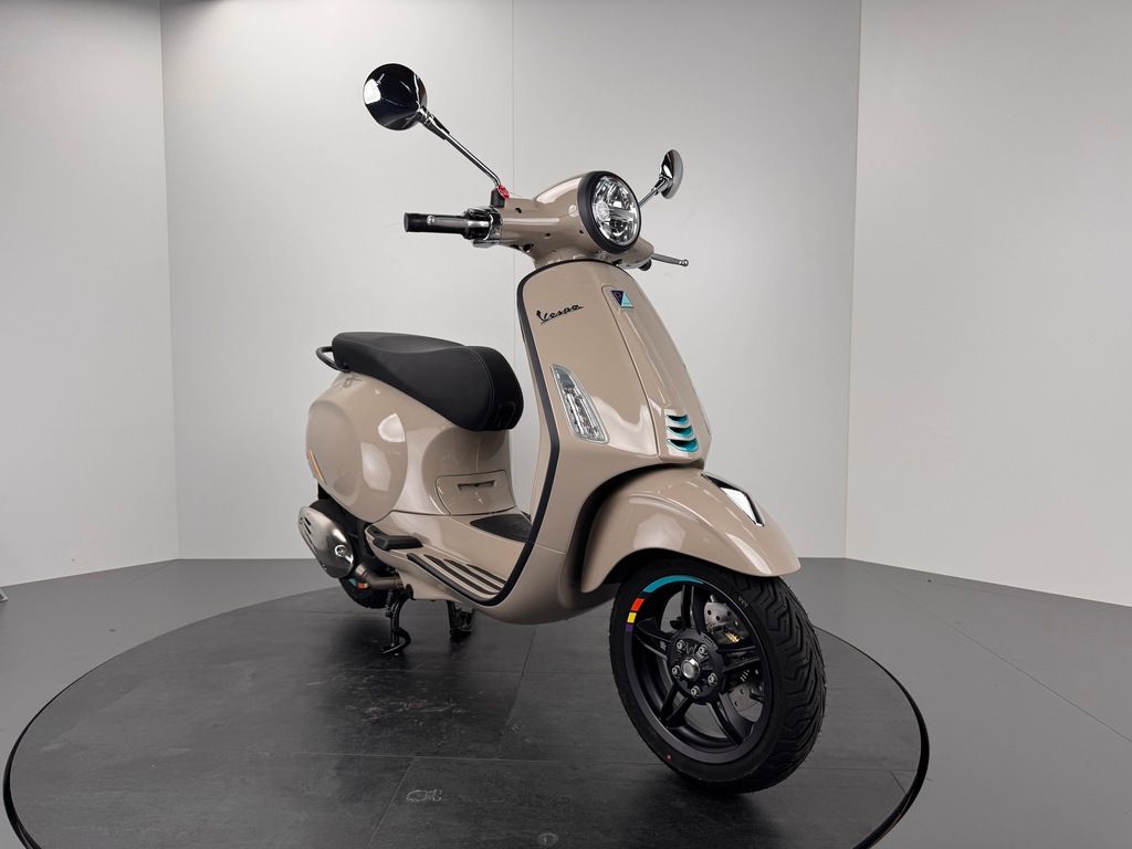 Fahrzeugabbildung Vespa PRIMAVERA 125 SPORT E5+ *NEUFAHRZEUG