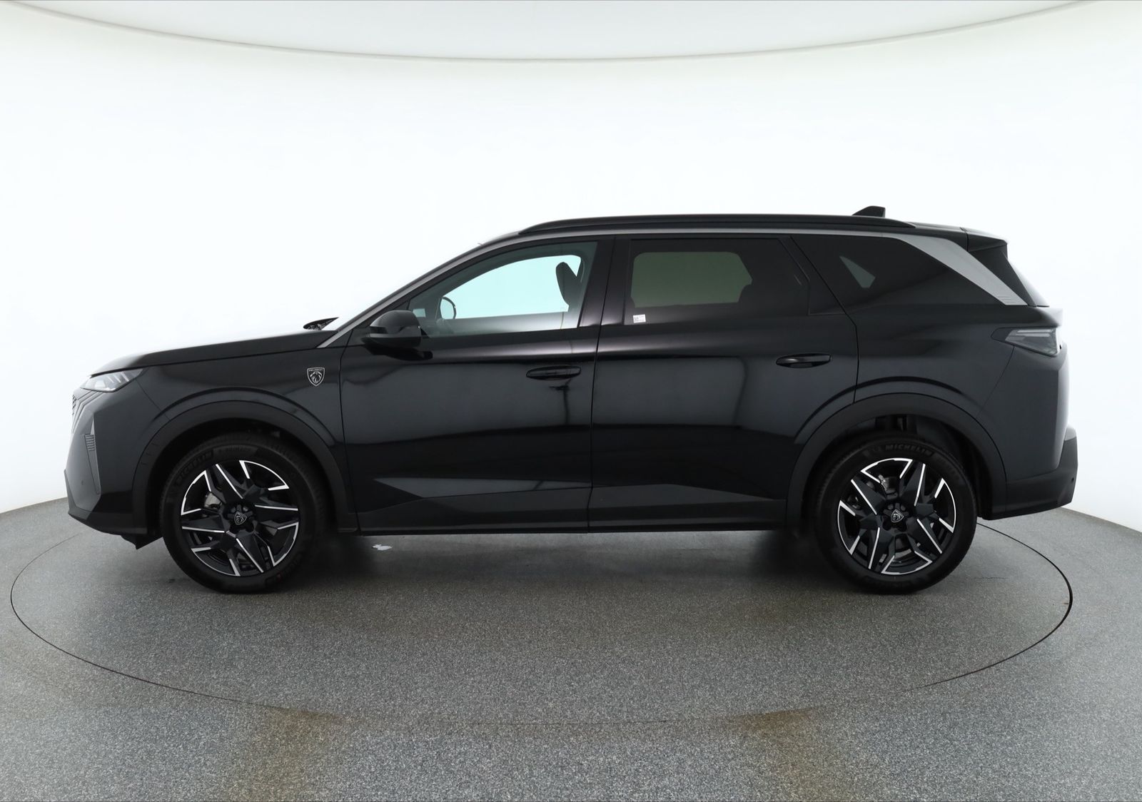 Peugeot 5008 GT 1.2 Hybrid Aut. LED ACC Navi imagem 2
