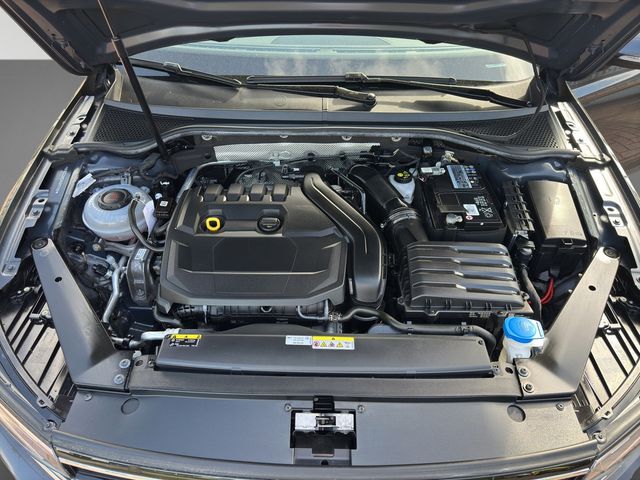 Passat Variant 1.5 TSI Business DSG FACEL. LED