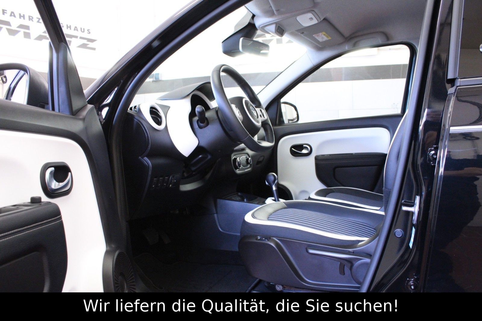 Fahrzeugabbildung Renault Twingo E-Tech 100% elektrisch*Paket Techno*Kamer