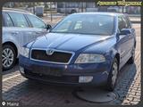 Skoda Octavia Combi Ambiente AHK. PDC. TEMPOMAT. DSG - Skoda Octavia aus 2006: Ambiente
