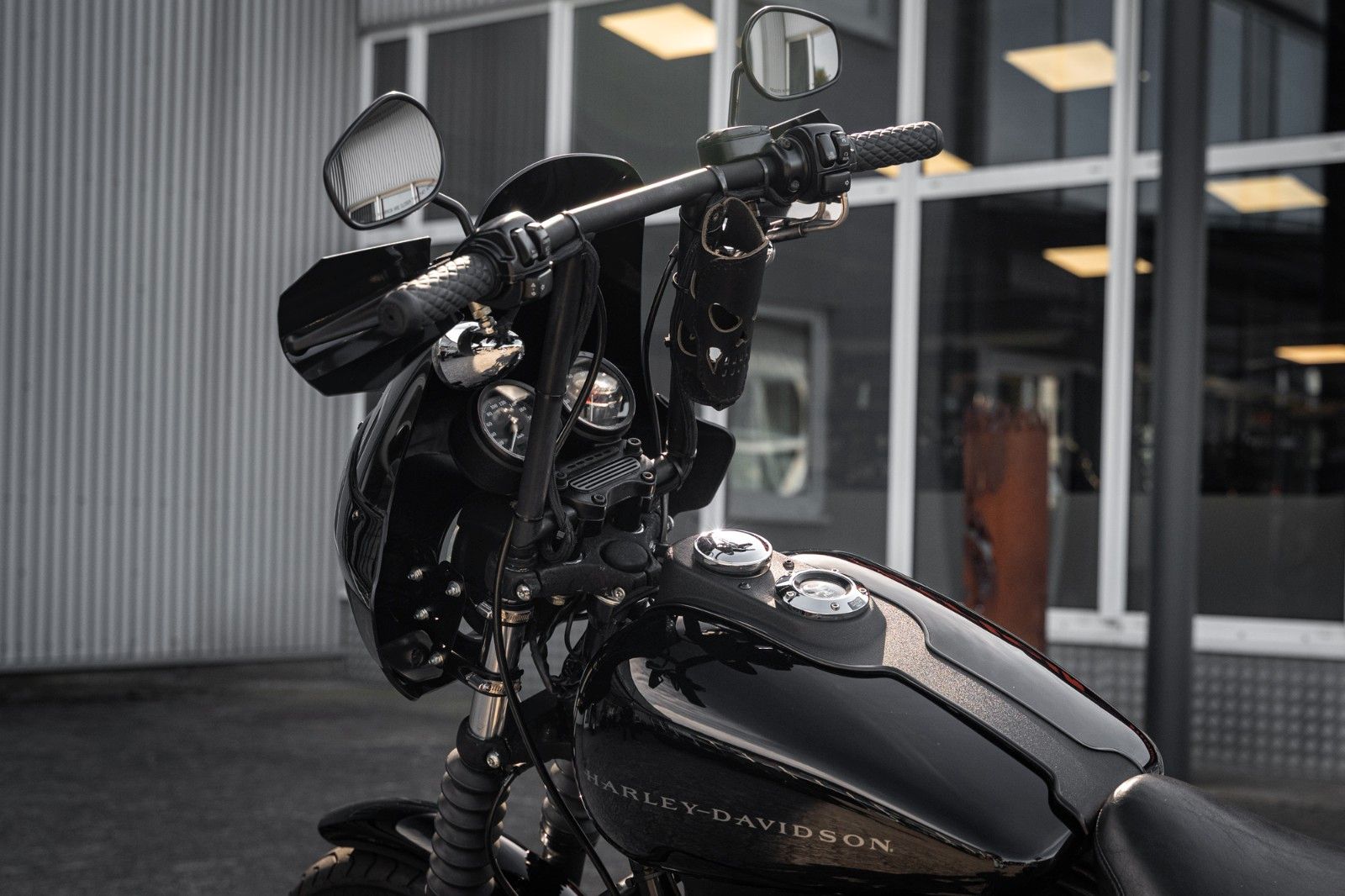 Fahrzeugabbildung Harley-Davidson DYNA SUPER GLIDE SPORT FXDX - CLUBSTYLE 88 TC