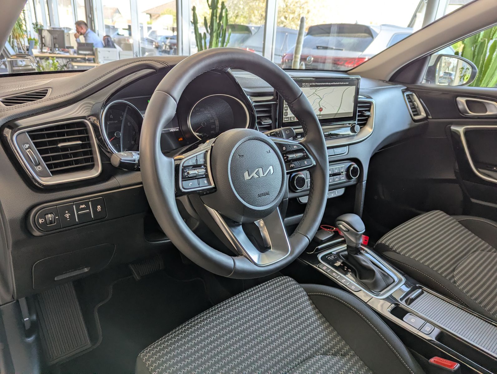 Fahrzeugabbildung Kia cee'd / Ceed 1.5 Ultimate Style-Pak. JBL ACC 7J