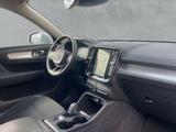 Volvo XC40 Momentum Pro 2WD T3 Navi digitales Cockpit  - Volvo XC40 Momentum mit Benzin-Antrieb