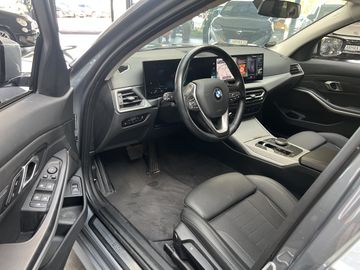 BMW 320 - 8