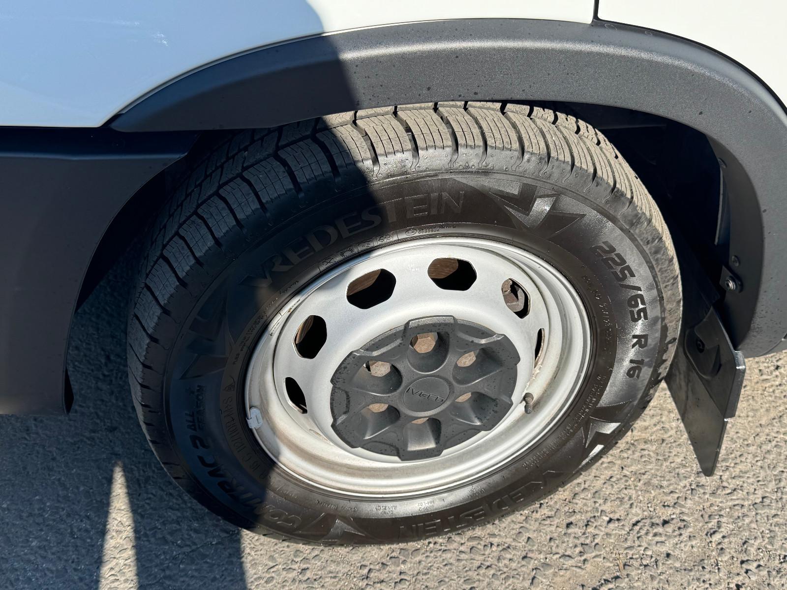 Iveco Andere Daily Kasten HKa 35 S ... V Radstand 4100